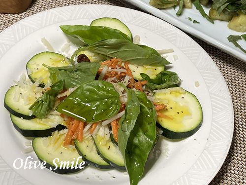 zucchini_salad3.jpg